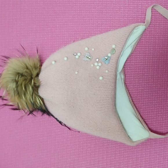 Wool raccoon pompom winter hat for girls size 6-10 years old - Picture 8 of 9
